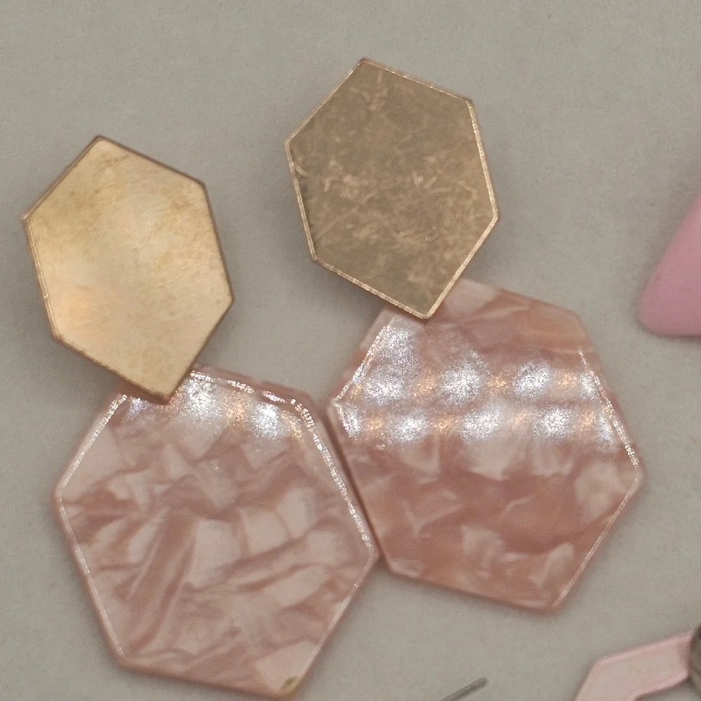 Vintage Geometric Pink Earring Lot 4 Pairs Gold Silver Tones Retro Mod Jewelry